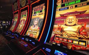 du81 app Live Casino တွင် Baccarat ကစားနေသော မြန်မာကစားသမား
